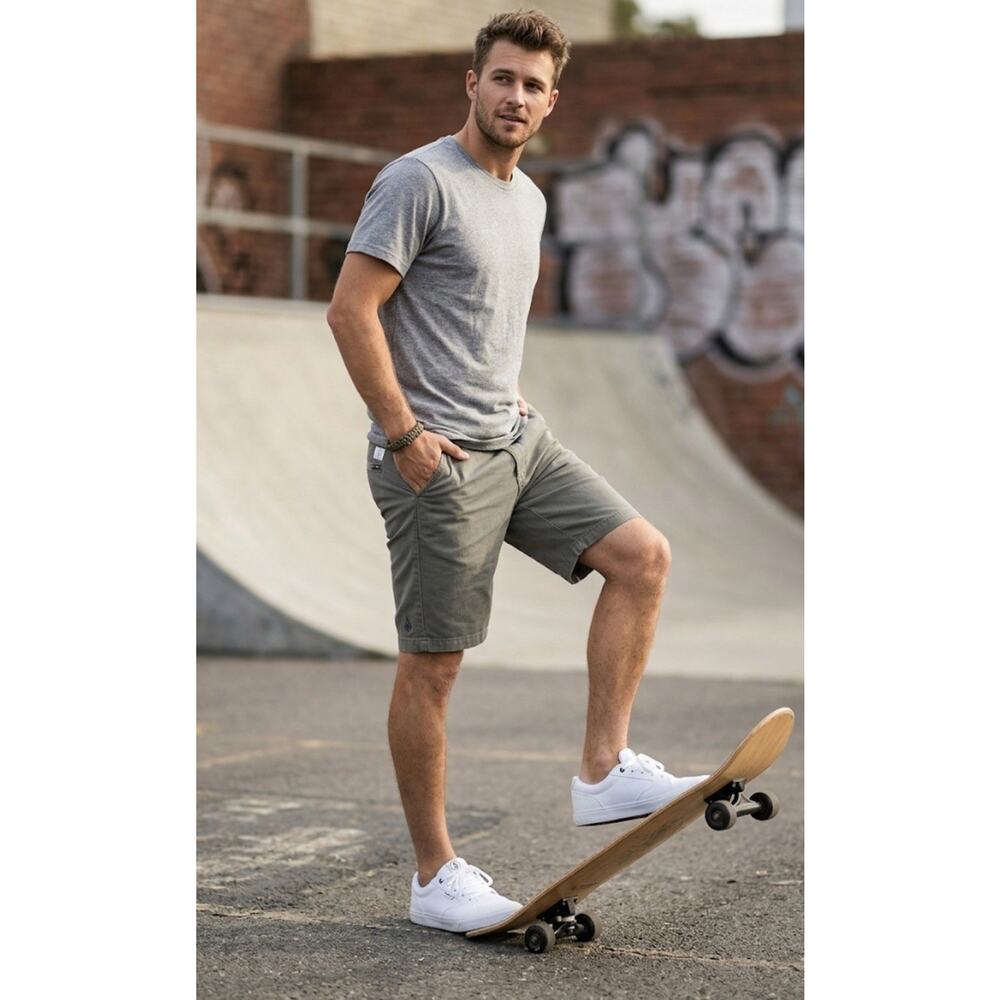 Volcom Stone Men Chino Shorts Gray Green Stretch Casual Skate Carpenter Size 34
